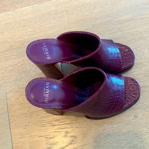 Birman burgundy platform sandal